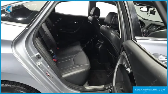 HYUNDAI GRANDEUR HG240 MODERN COLLECTION