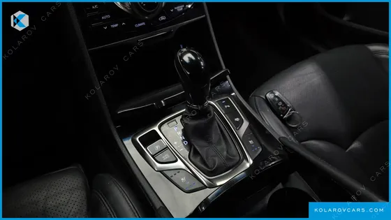 HYUNDAI GRANDEUR HG300 NOBLE