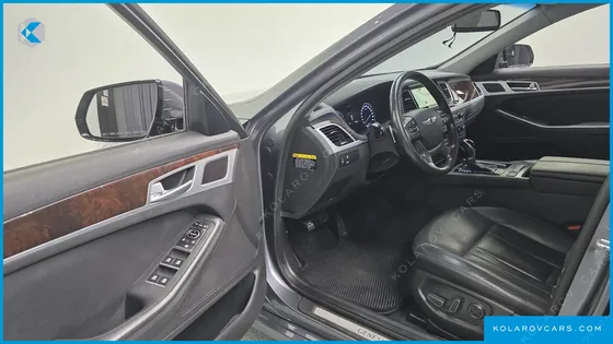 HYUNDAI GENESIS G330 MODERN AWD