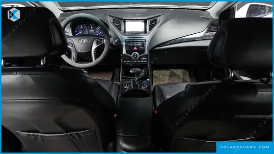 HYUNDAI GRANDEUR LPG HG300 MODERN