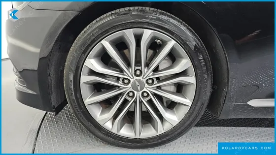 HYUNDAI GENESIS G330 PREMIUM AWD