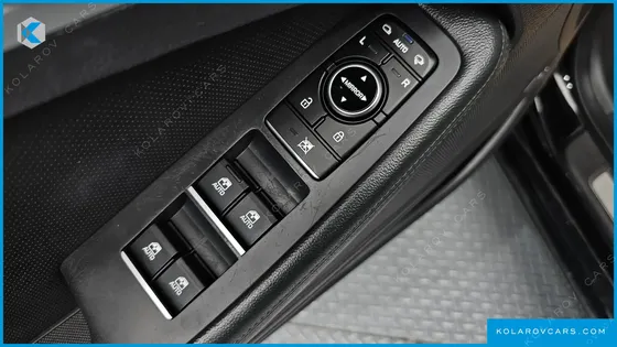 HYUNDAI GENESIS G330 PREMIUM AWD