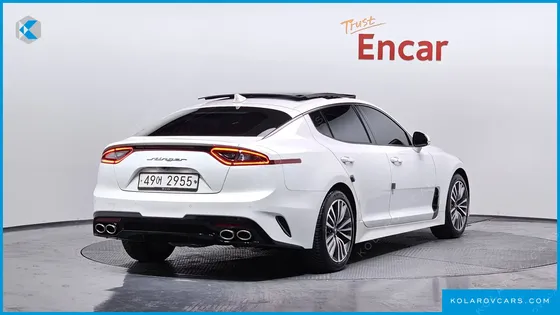 KIA STINGER 2.0 TURBO 2WD