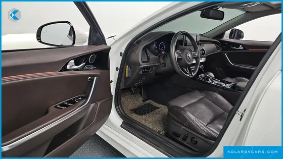KIA STINGER 2.0 TURBO 2WD