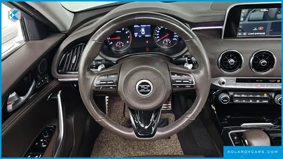 KIA STINGER 2.0 TURBO 2WD