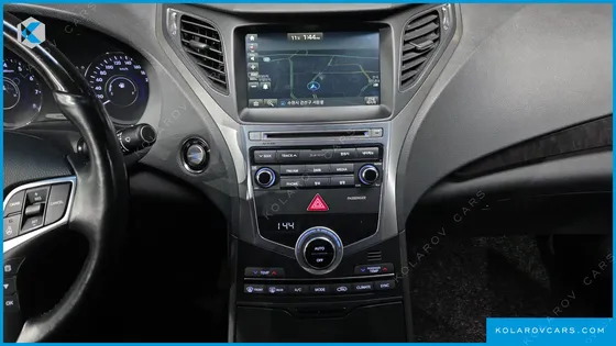 HYUNDAI GRANDEUR HG300 PREMIUM
