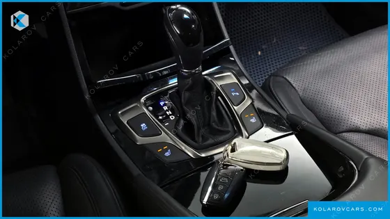 HYUNDAI GRANDEUR HG240 LUXURY