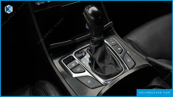 HYUNDAI GRANDEUR HG240 MODERN COLLECTION