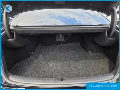 HYUNDAI GENESIS G330 MODERN AWD