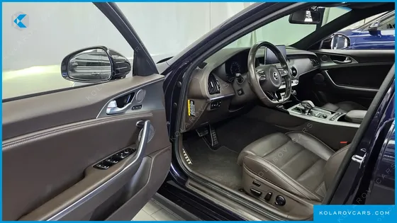 KIA STINGER 3.3 TURBO 2WD