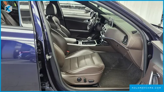 KIA STINGER 3.3 TURBO 2WD