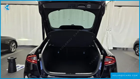 KIA STINGER 3.3 TURBO 2WD