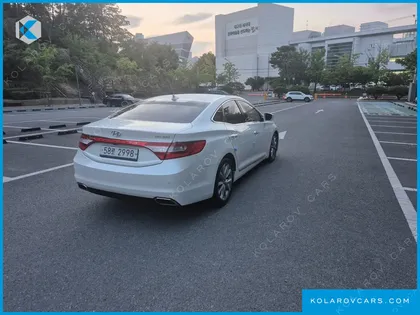 HYUNDAI GRANDEUR HG300 PREMIUM