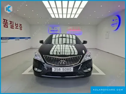 HYUNDAI GRANDEUR HG240 MODERN