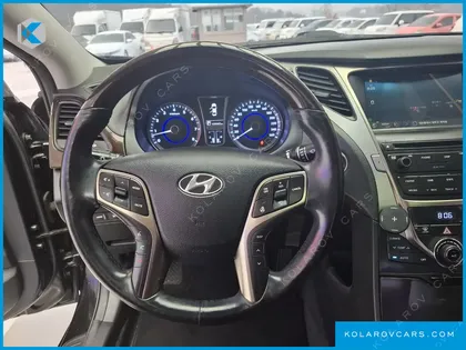 HYUNDAI GRANDEUR HG240 MODERN