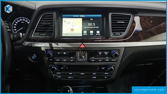 HYUNDAI GENESIS G330 MODERN AWD