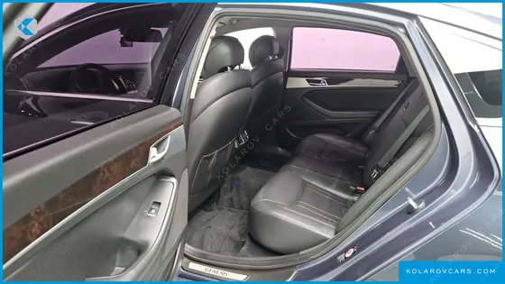 HYUNDAI GENESIS G330 MODERN AWD