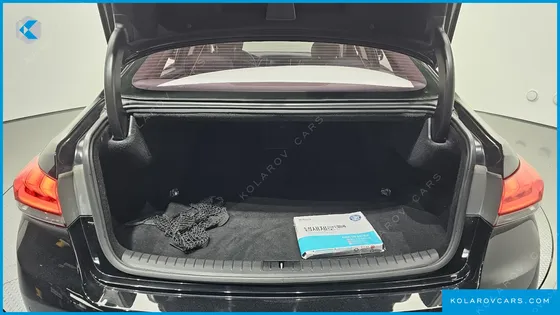 HYUNDAI GENESIS G330 MODERN
