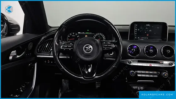 KIA STINGER 2.0 TURBO 2WD