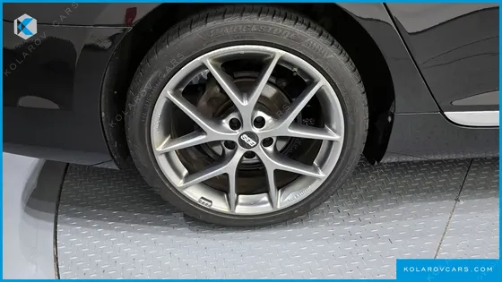 HYUNDAI GRANDEUR HG220 DIESEL PREMIUM