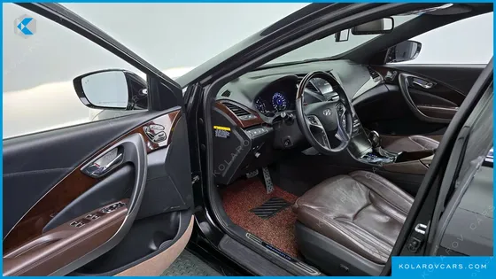 HYUNDAI GRANDEUR HG220 DIESEL PREMIUM