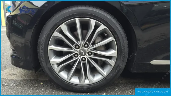 HYUNDAI GENESIS G330 MODERN AWD