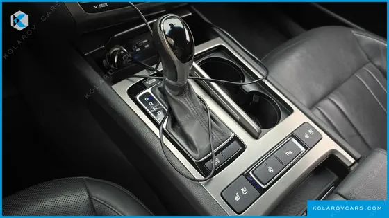 HYUNDAI GENESIS G330 MODERN AWD