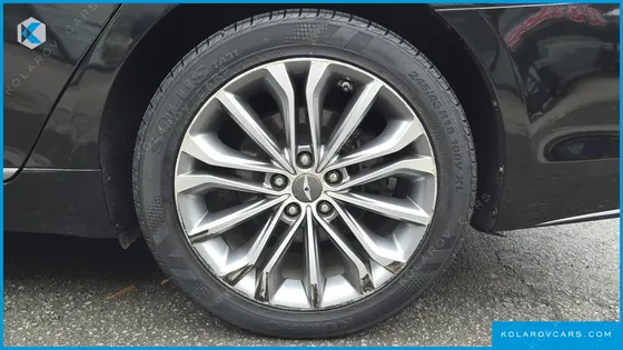 HYUNDAI GENESIS G330 MODERN AWD