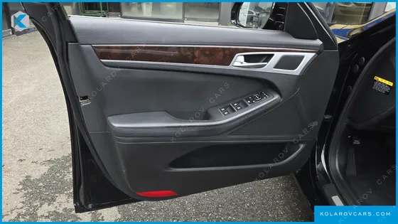 HYUNDAI GENESIS G330 MODERN AWD