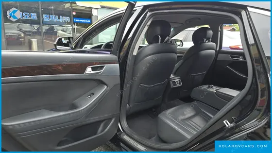 HYUNDAI GENESIS G330 MODERN AWD