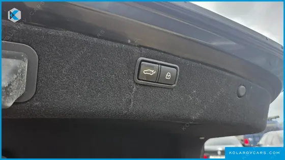 HYUNDAI GENESIS 3.8 EXPORT