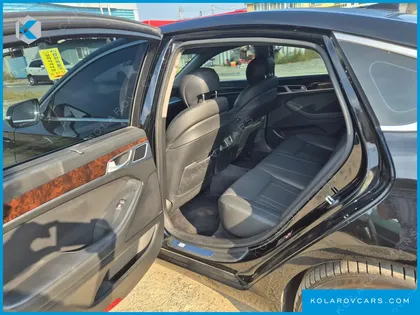 HYUNDAI GENESIS G330 PREMIUM AWD