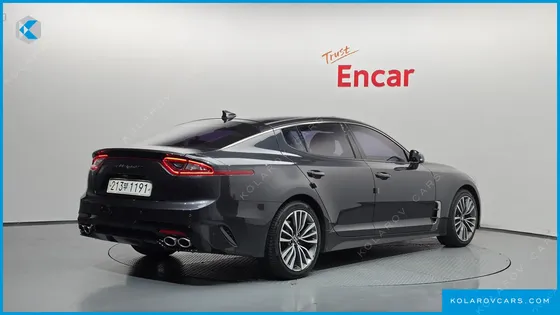 KIA STINGER 2.0 TURBO 2WD