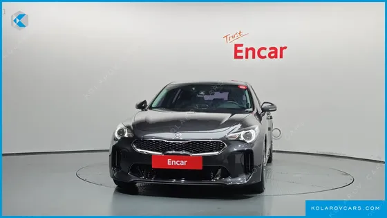KIA STINGER 2.0 TURBO 2WD