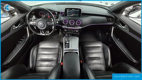 KIA STINGER 3.3 TURBO 2WD