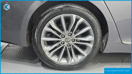 HYUNDAI GENESIS G330 MODERN AWD