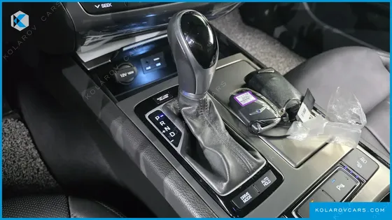 HYUNDAI GENESIS G330 MODERN AWD