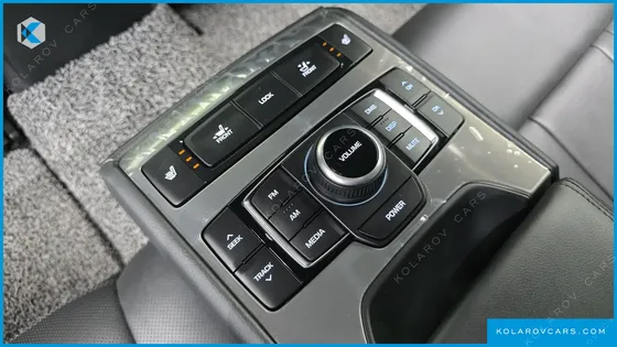 HYUNDAI GENESIS G330 MODERN AWD