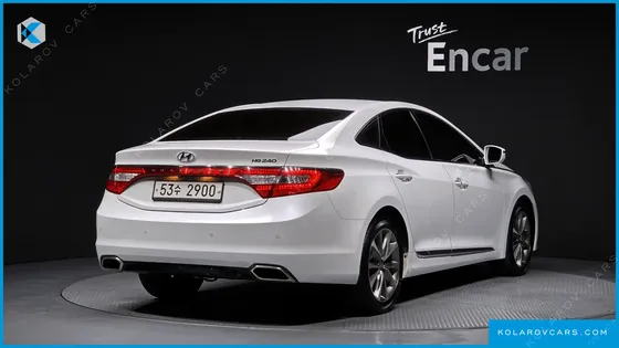 HYUNDAI GRANDEUR HG240 MODERN