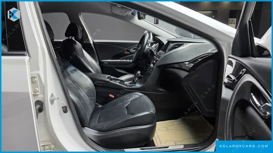 HYUNDAI GRANDEUR HG240 MODERN
