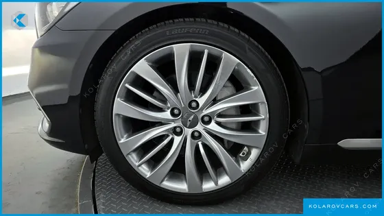 HYUNDAI GENESIS G330 PREMIUM AWD