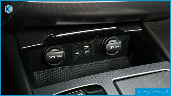 HYUNDAI GENESIS G330 PREMIUM AWD