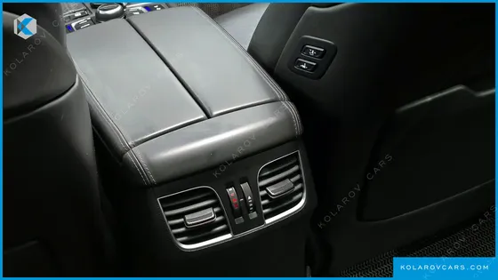 HYUNDAI GENESIS G330 PREMIUM AWD