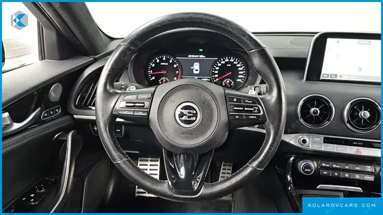 KIA STINGER 2.0 TURBO 2WD