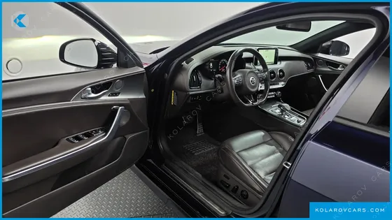 KIA STINGER 3.3 TURBO 2WD