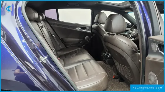 KIA STINGER 3.3 TURBO 2WD
