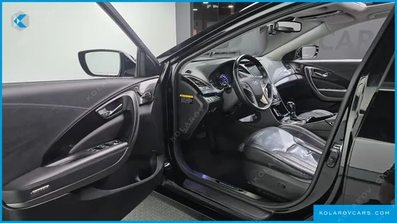 HYUNDAI GRANDEUR LPG HG300 EXECUTIVE