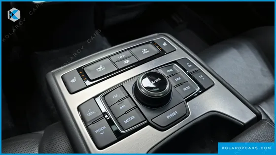 HYUNDAI GENESIS G380 PRESTIGE AWD