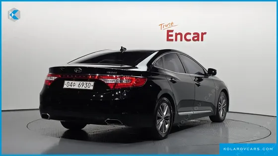 HYUNDAI GRANDEUR HG240 MODERN COLLECTION