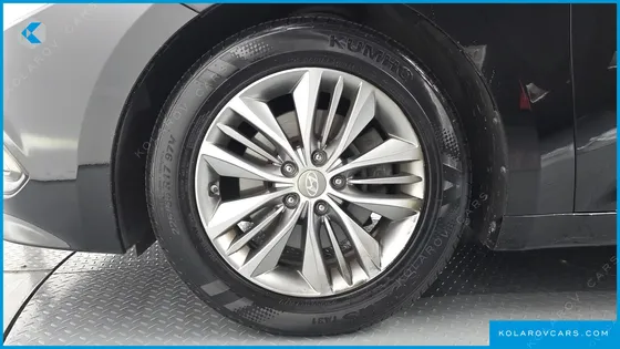 HYUNDAI GRANDEUR HG240 MODERN COLLECTION